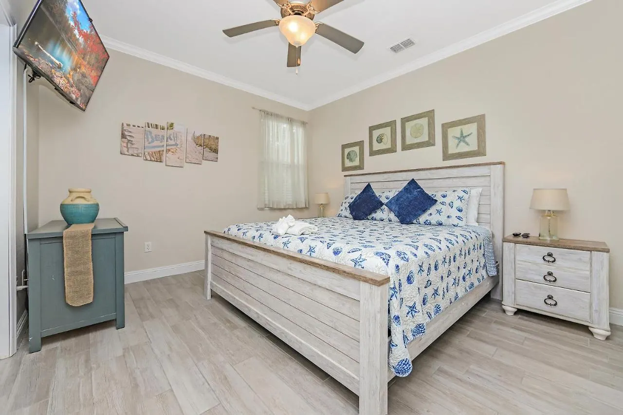 Village Retreat Destin 0*,
